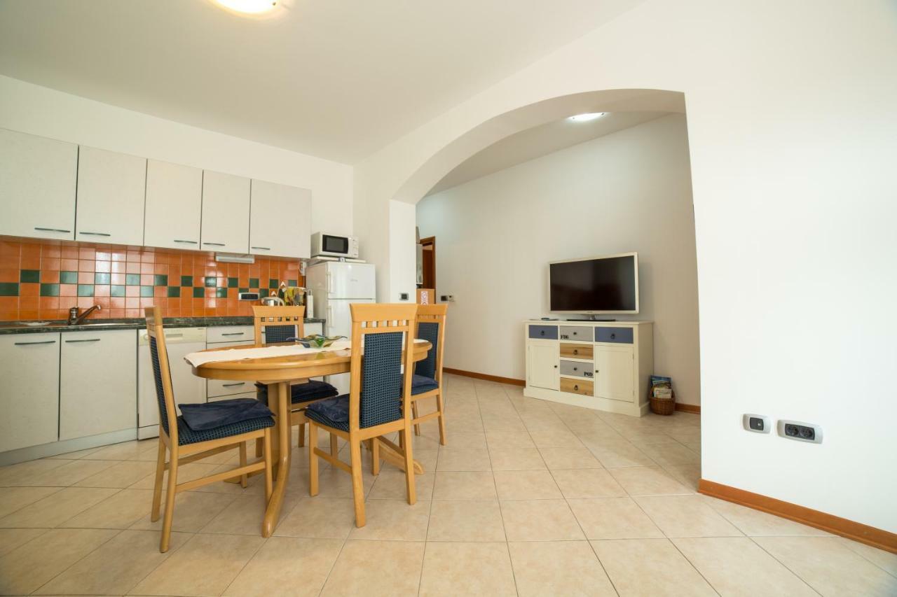 Apartment Opatija Luaran gambar