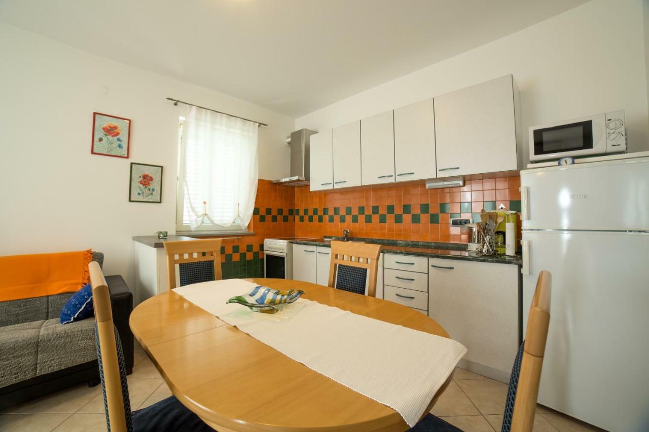 Apartment Opatija Luaran gambar